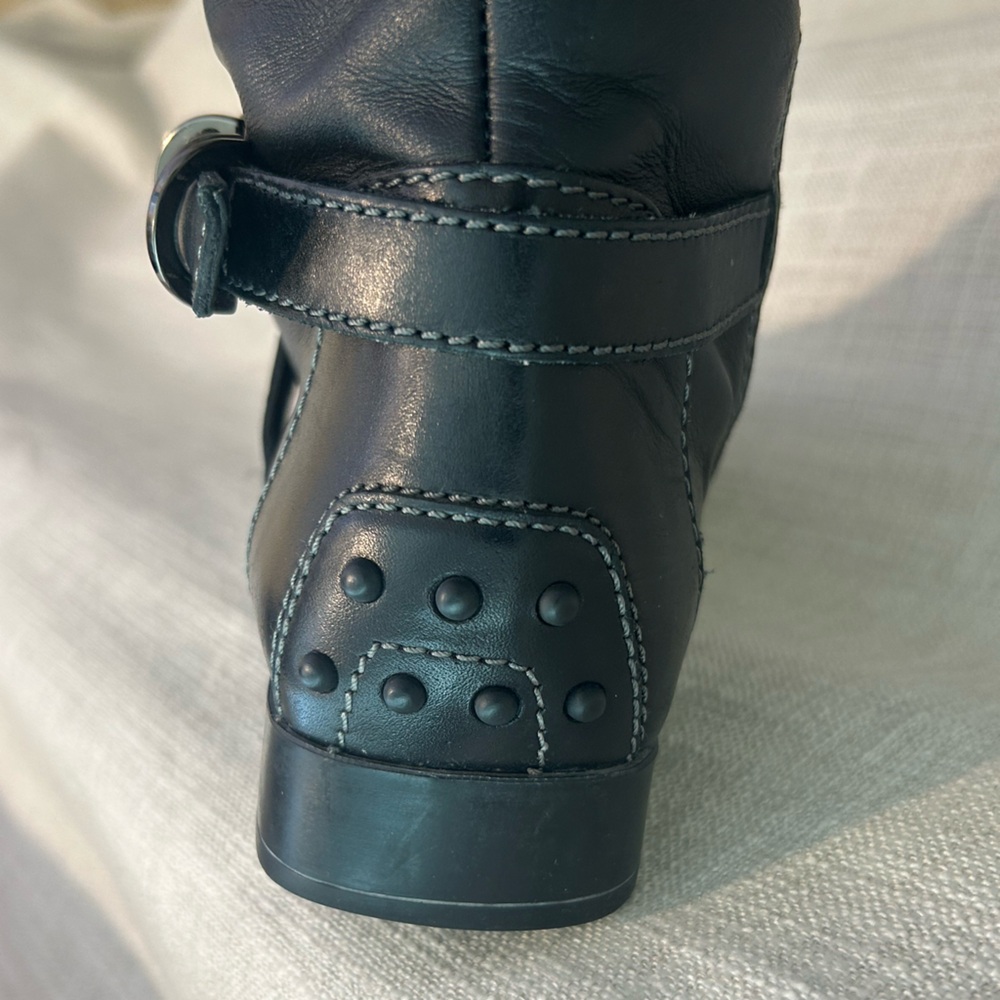 Tod's Black Leather Riding Boot - Picture 6 of 9